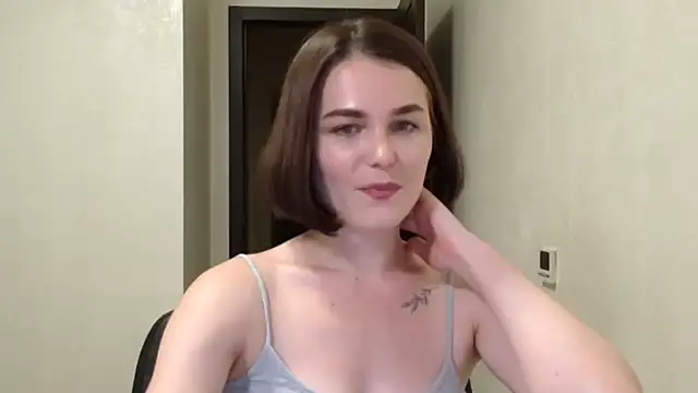 Snapshot of Silviaa_a chatting on June 25, 2026, 8:25 pm Silviaa a online show from June 25, 2026, 8:25 pm