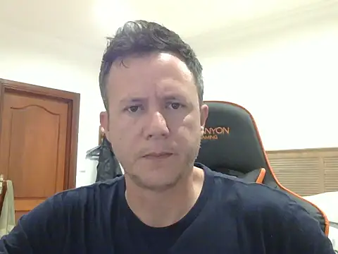 TroyDieselXXX online show from May 25, 2026, 4:12 am