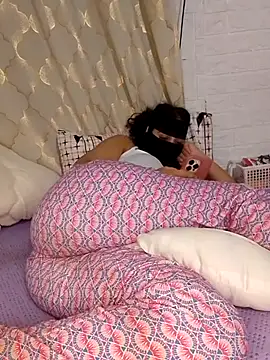 Snapshot of Samaarsexy23 chatting on November 21, 2025, 11:26 pm Samaarsexy23 online show from November 21, 2025, 11:26 pm