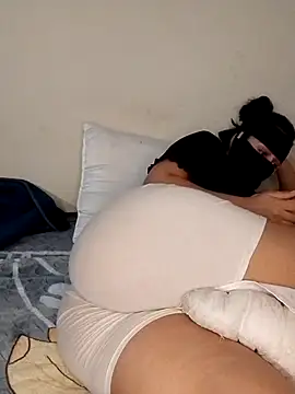 Snapshot of Samaarsexy23 chatting on November 2, 2025, 1:05 pm Samaarsexy23 online show from November 2, 2025, 1:05 pm