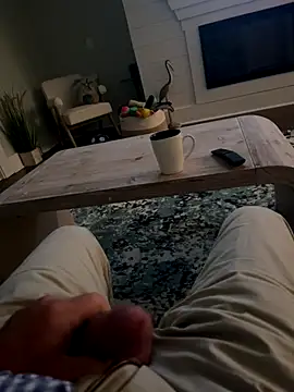 cyclone1212 online show from November 18, 2025, 10:40 am