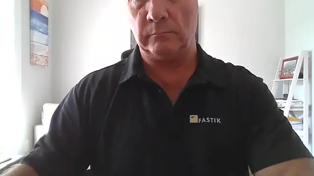 cyclone1212 online show from April 13, 2026, 1:26 pm