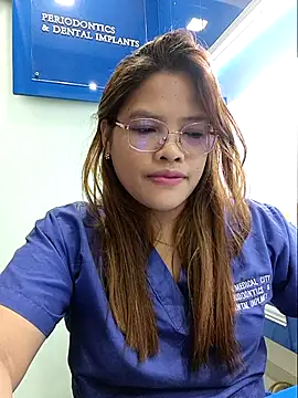 Snapshot of Sweetheart_Claire chatting on March 18, 2026, 2:48 am Sweetheart Claire online show from March 18, 2026, 2:48 am