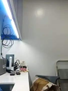 Snapshot of Sweetheart_Claire chatting on March 11, 2026, 2:27 am Sweetheart Claire online show from March 11, 2026, 2:27 am