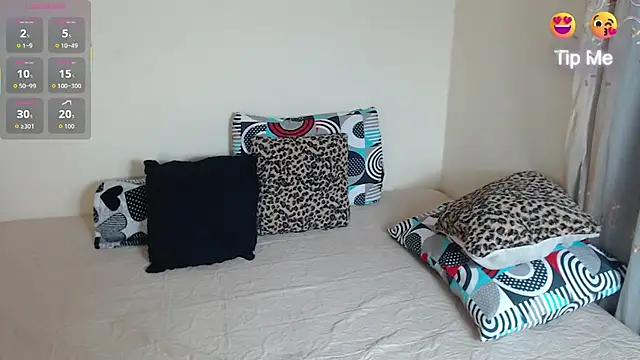 Tim mz01 online show from November 4, 2025, 8:34 pm