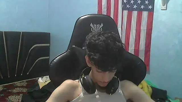 Snapshot of Dark_DesireX chatting on September 10, 2025, 2:27 pm Dark DesireX online show from September 10, 2025, 2:27 pm