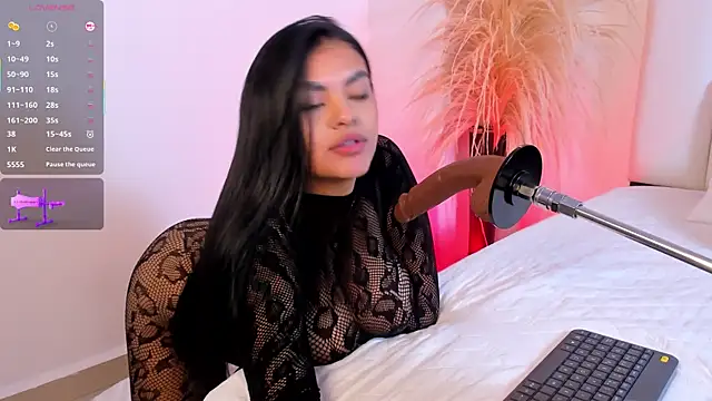 jessica montez05 online show from July 8, 2026, 5:35 pm