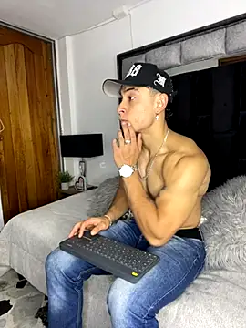 MR MUSCLE online show from September 30, 2025, 11:38 am