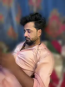 Munny6677 online show from April 25, 2026, 6:49 pm