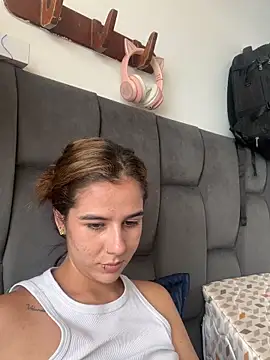 AllieYourGirl online show from October 15, 2025, 6:49 pm