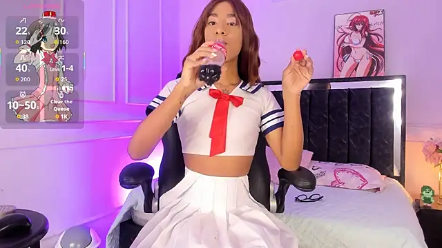 SwettRenata  online show from September 12, 2025, 12:16 pm