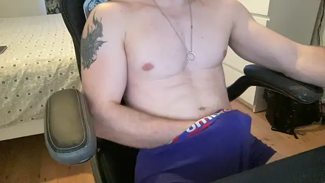 Snapshot of j_erem_ chatting on January 16, 2025, 2:19 pm j erem online show from January 16, 2025, 2:19 pm