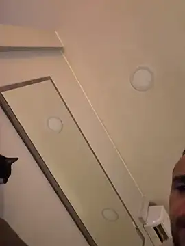 Snapshot of futy-doll chatting on March 1, 2026, 1:16 am futy-doll online show from March 1, 2026, 1:16 am