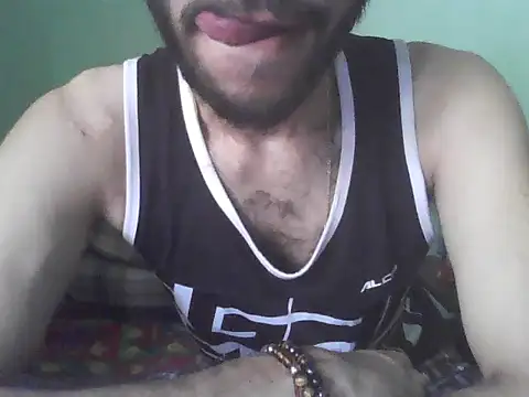 Cuckcouple1992 online show from May 26, 2026, 7:50 am