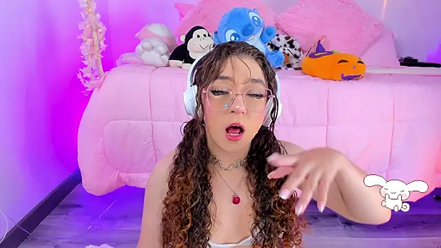 hannacutegod online show from January 14, 2026, 4:49 am