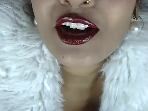 Snapshot of hotee_bhabi chatting on January 16, 2026, 7:34 am hotee bhabi online show from January 16, 2026, 7:34 am