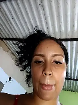 Fernanda30 online show from May 16, 2026, 12:31 am