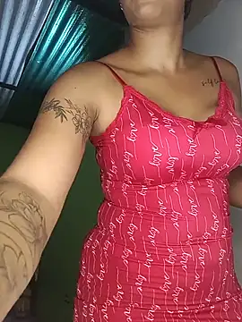 Fernanda30 online show from May 30, 2026, 10:48 pm