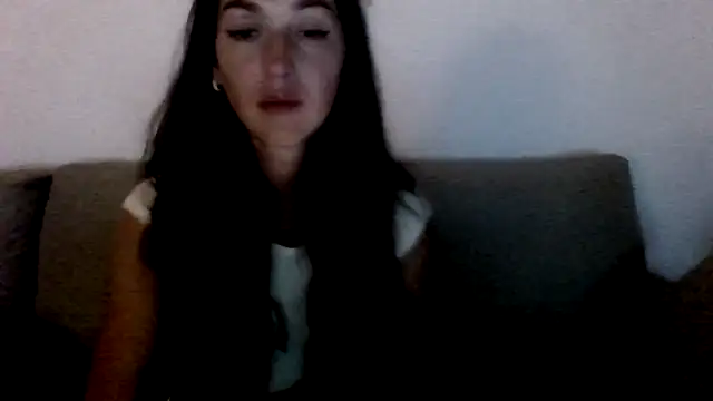 milagaborxx online show from June 4, 2026, 8:24 pm