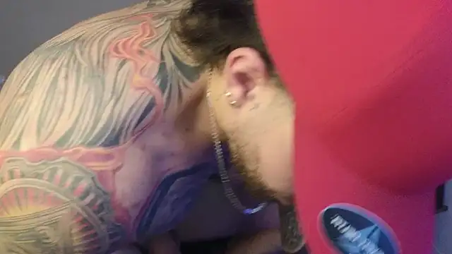 Snapshot of Ades_Lowe chatting on February 3, 2026, 6:40 am Ades Lowe online show from February 3, 2026, 6:40 am