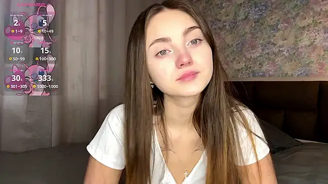 LoraDavi online show from March 10, 2026, 7:56 am