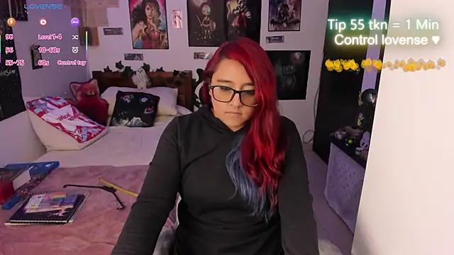 Snapshot of Cherry_blush_ chatting on January 6, 2026, 10:58 pm Cherry blush online show from January 6, 2026, 10:58 pm