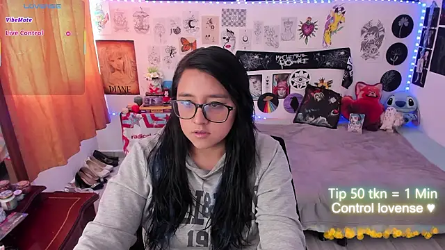 Cherry blush  online show from March 19, 2026, 8:53 pm