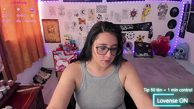 Snapshot of Cherry_blush_ chatting on April 30, 2026, 10:14 pm Cherry blush online show from April 30, 2026, 10:14 pm