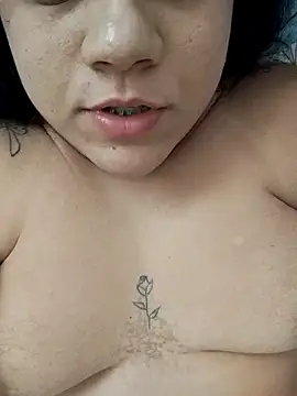 Snapshot of Mari29patty chatting on October 14, 2025, 5:46 pm Mari29patty online show from October 14, 2025, 5:46 pm