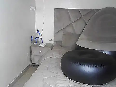 Snapshot of mrlolimirass chatting on October 6, 2025, 10:54 pm mrlolimirass online show from October 6, 2025, 10:54 pm