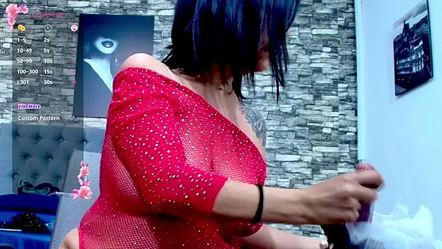 PenelopeDawson online show from October 2, 2025, 12:08 pm