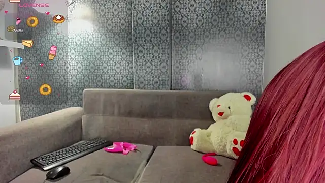 Zoe White  online show from October 24, 2025, 12:48 pm