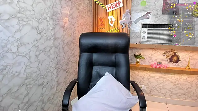 CharlieTaylor   online show from October 24, 2025, 1:10 pm