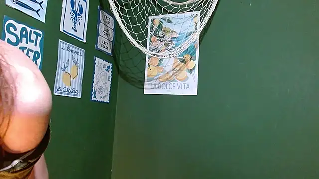 Snapshot of Roxiehood chatting on September 26, 2025, 2:18 am Roxiehood online show from September 26, 2025, 2:18 am