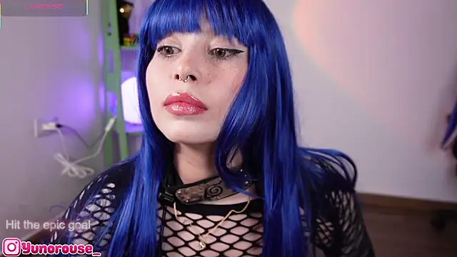 Snapshot of YunoRose_ chatting on October 13, 2025, 12:56 am YunoRose online show from October 13, 2025, 12:56 am