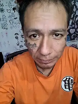 Snapshot of Joxker34 chatting on April 15, 2026, 2:32 pm Joxker34 online show from April 15, 2026, 2:32 pm