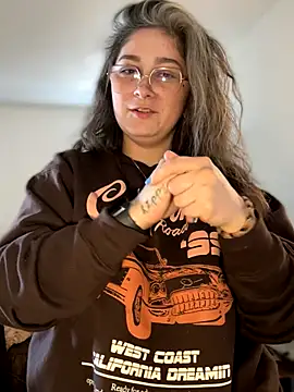 Alix Valentine online show from September 14, 2025, 11:27 pm