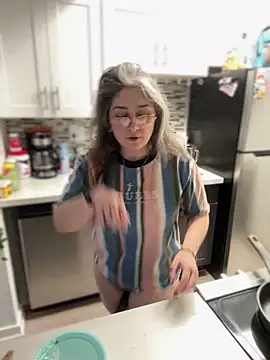 Alix Valentine online show from March 8, 2026, 9:18 pm