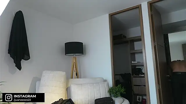 DeusbelliS online show from April 3, 2026, 9:54 pm