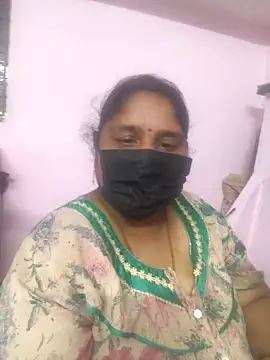 Snapshot of Villageanuty chatting on March 12, 2026, 5:39 pm Villageanuty online show from March 12, 2026, 5:39 pm