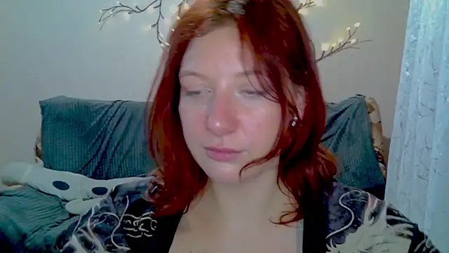 Lily Ember online show from February 15, 2026, 3:00 pm