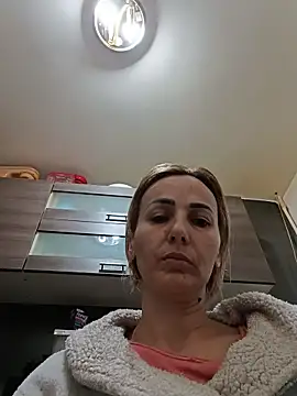 Snapshot of Aly-john1985 chatting on January 16, 2026, 2:21 pm Aly-john1985 online show from January 16, 2026, 2:21 pm