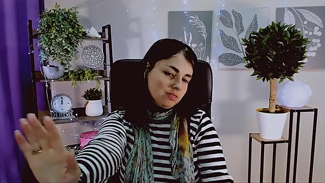 MartaEdams online show from April 15, 2026, 6:30 am