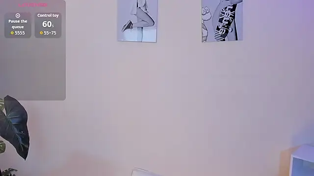 SamayRyann online show from October 20, 2025, 12:49 pm