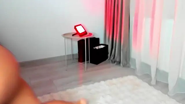 SluttyMaddy online show from December 19, 2025, 6:21 pm