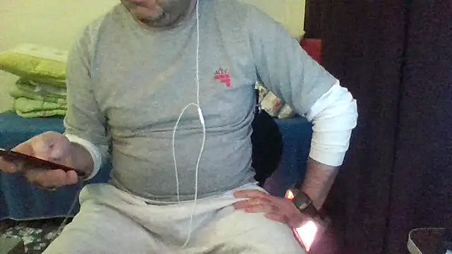 st206boy online show from May 3, 2026, 12:05 am