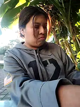 Atenea69 online show from October 29, 2025, 1:10 pm