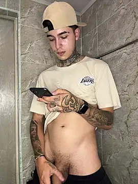 samm4044 online show from November 8, 2025, 5:11 am