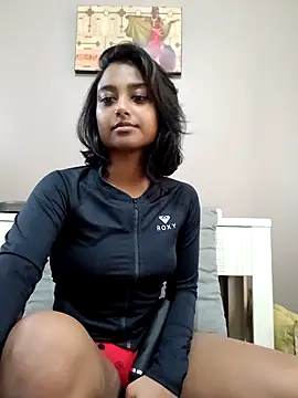 littlemissdevil69 online show from December 2, 2025, 6:37 am