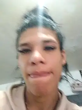 Snapshot of beautiful_taty chatting on March 7, 2026, 8:47 pm beautiful taty online show from March 7, 2026, 8:47 pm